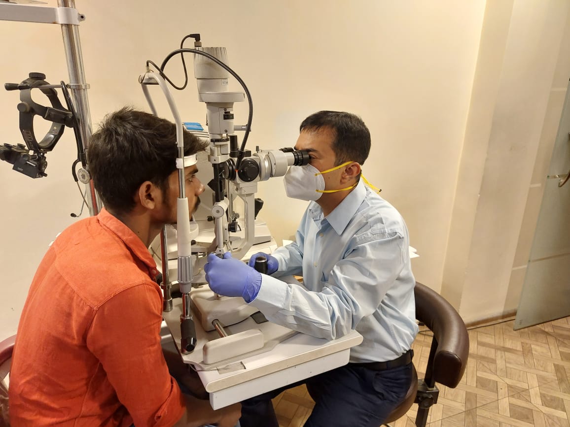 Slit-lamp eye examination by Dr. Sachin Tiwari in Kalyan West